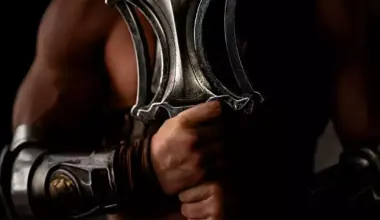 Man | Fotos reúnem elenco com colecionáveis do filme