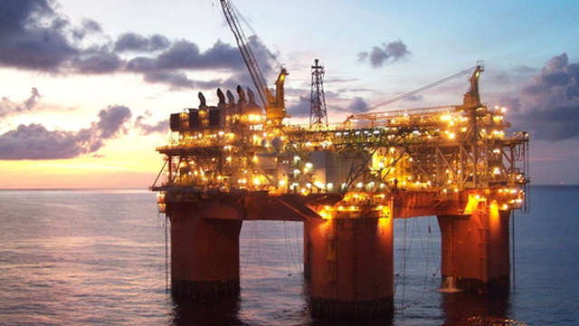 Estados Unidos sancionam quatro empresas por transportarem petróleo da Venezuela