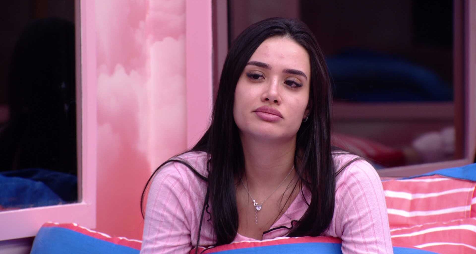 Jordana avalia comportamento de Milena no BBB 26: 'Está todo mundo irritado com ela' - Gshow