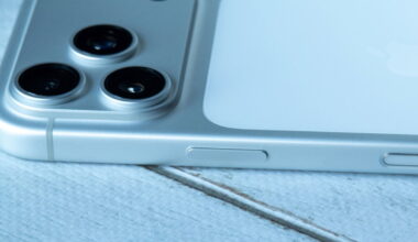 Problema grave detectado em iPhones faz baterias incharem de forma perigosa