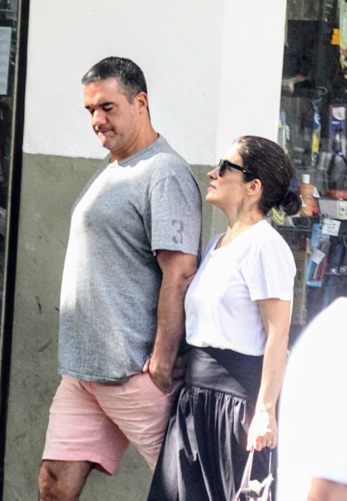 Renata Vasconcellos faz rara aparição com seu marido, Miguel Athayde - Fotos: Dan Delmiro / AgNews