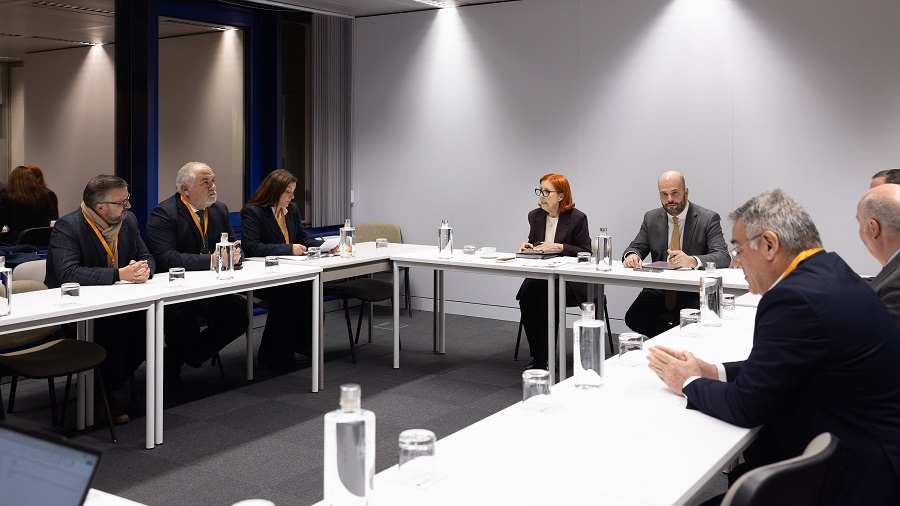 Centrais Fotovoltaicas e Barragens na agenda da reunião com Ministra do Ambiente e Energia