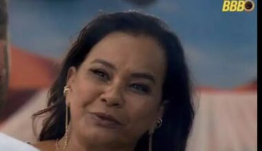 Solange Couto revela que achou R$ 500 mil em vaso sanitário