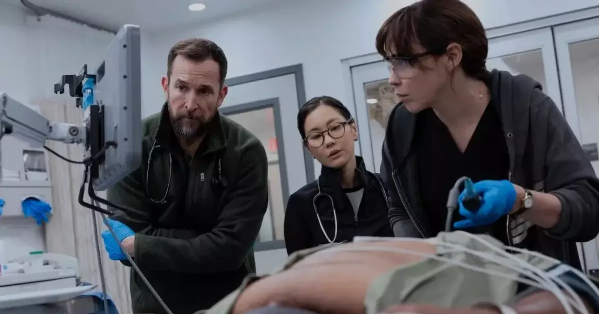 Elenco de The Pitt participa de vídeo de anúncio da terceira temporada