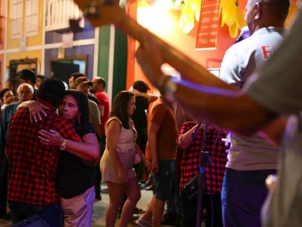 Dançar é associado a risco 76% menor de demência em novo estudo