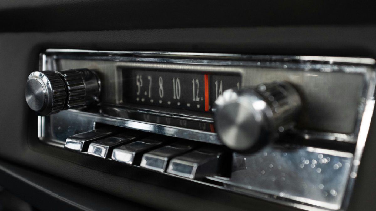 Você tem rádio antigo? É possível conectá-lo diretamente ao seu celular; saiba como