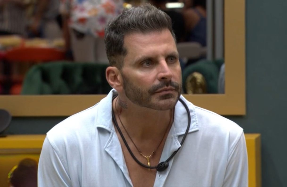 Após sair do 'BBB 26', Henri Castelli faz exames e segue internado: 'Resultados satisfatórios', diz equipe - Extra online