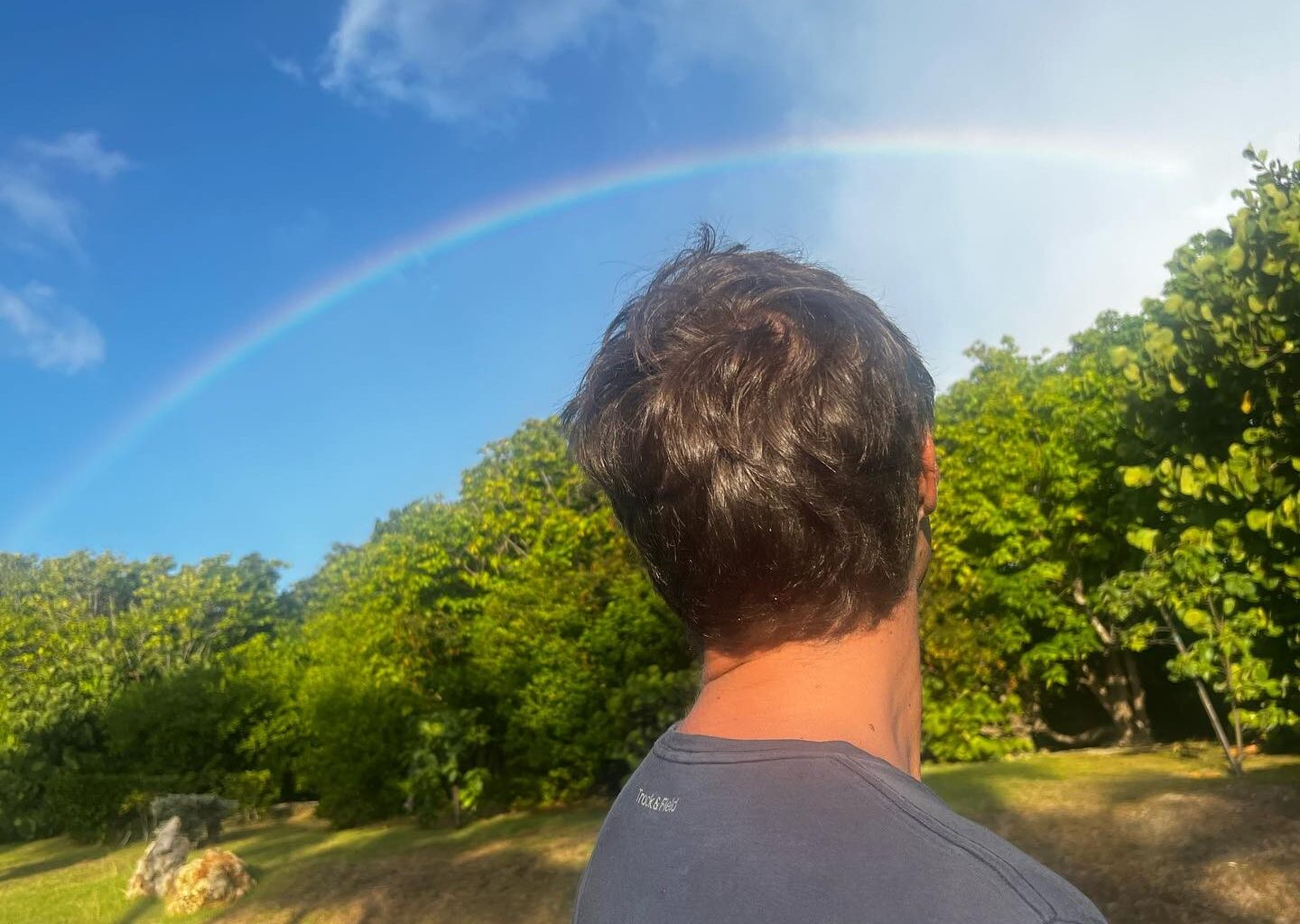 'Chamego de mamãe, bençãos da natureza e pai gato'