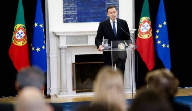 Montenegro anuncia 2,5 mil milhões em apoios a famílias, empresas e autarquias (com auto-elogios, avisos e seguindo apelos de Seguro)