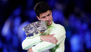 Open da Austrália: Alcaraz impôs a Djokovic a lógica do tempo e é o tenista mais jovem a vencer os quatro títulos do Grand Slam