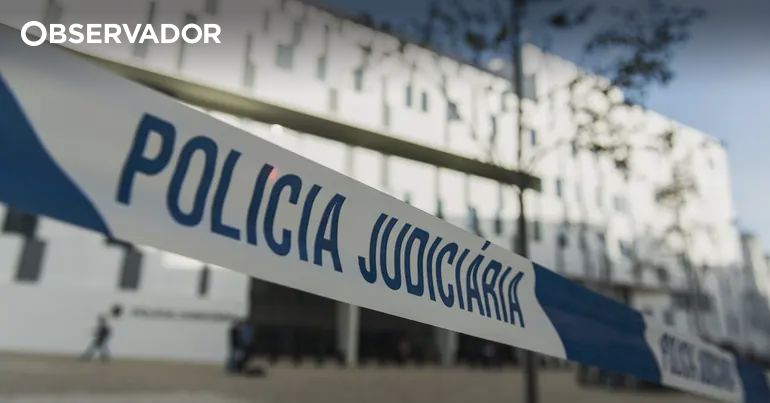 Mulher morta a tiro em Lisboa. Suspeito está em fuga – Observador