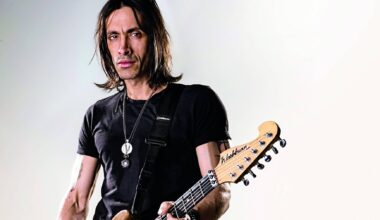 Nuno Bettencourt ganha Grammy com versão de “Changes” no último concerto de Ozzy Osbourne