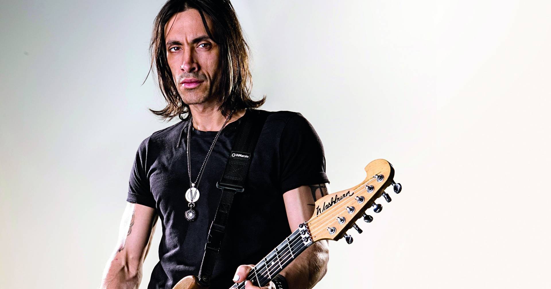 Nuno Bettencourt ganha Grammy com versão de “Changes” no último concerto de Ozzy Osbourne