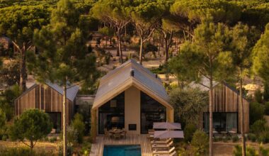 Piscinas privadas, natureza e discoteca: novo hotel na Comporta inaugura em maio