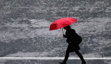 Há uma nova tempestade a chegar na quinta-feira, chama-se Leonardo e trará em 24 horas chuva equivalente a três dias de inverno