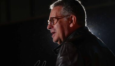 Seguro atira-se a Ventura (“é um risco para a democracia”) e diz que não será um Presidente que fica “à espera que as crises cheguem”