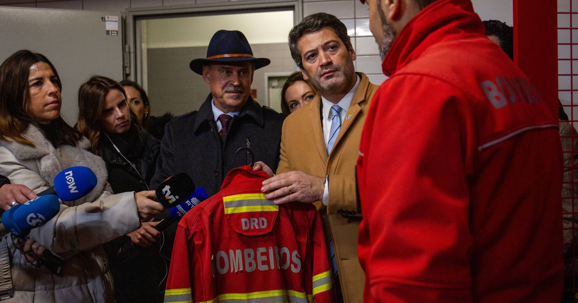 “Um dos dias mais negros deste Governo”: Ventura ataca medidas para zonas afetadas e pede isenção de “taxinhas” sobre a reconstrução