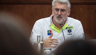 "O INEM não sabe onde andam as ambulâncias", admite presidente do Instituto