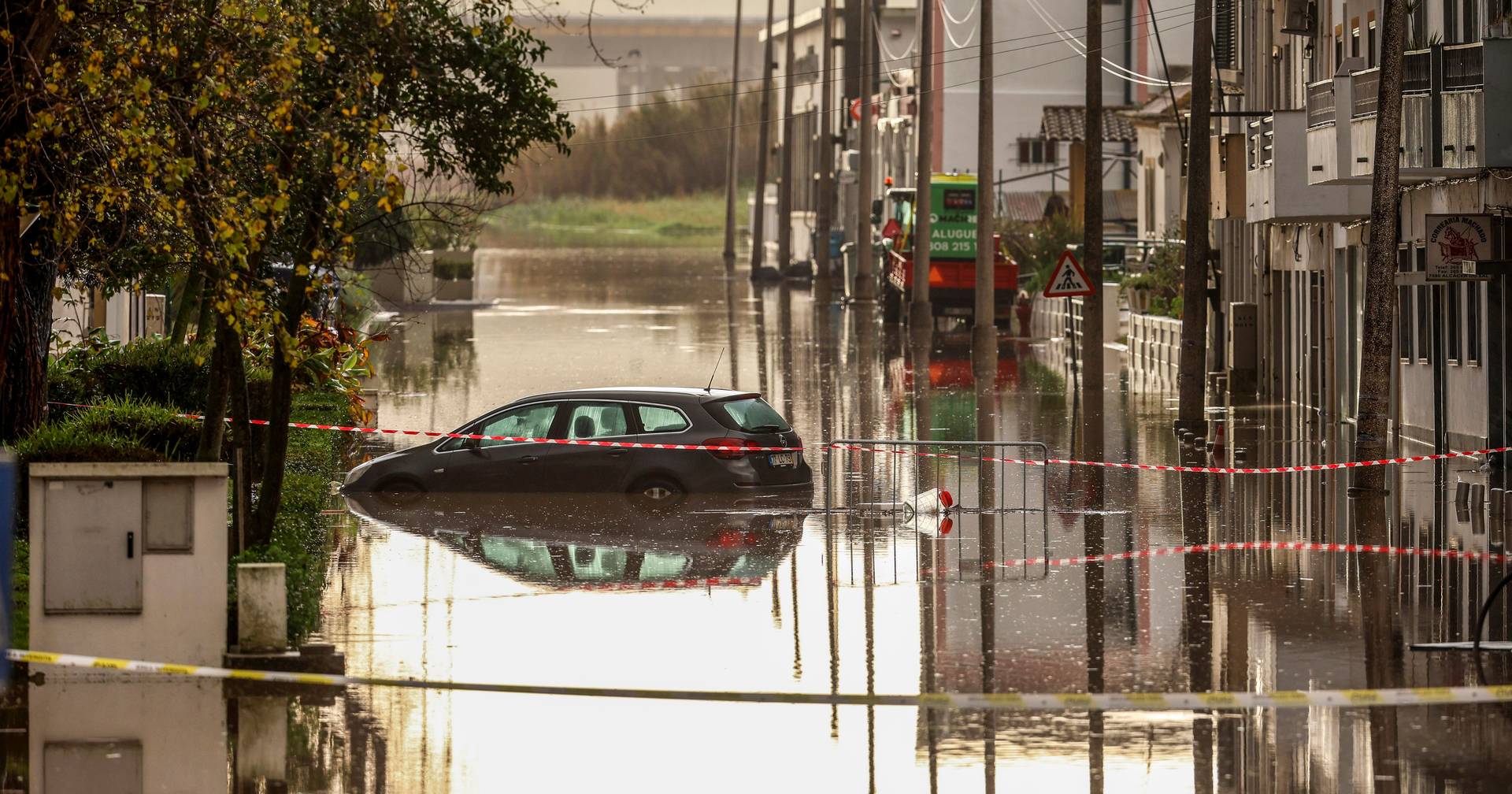 Rio atmosférico “excecional” traz a Portugal a maior carga de chuva dos últimos tempos: precipitação cinco vezes acima do normal