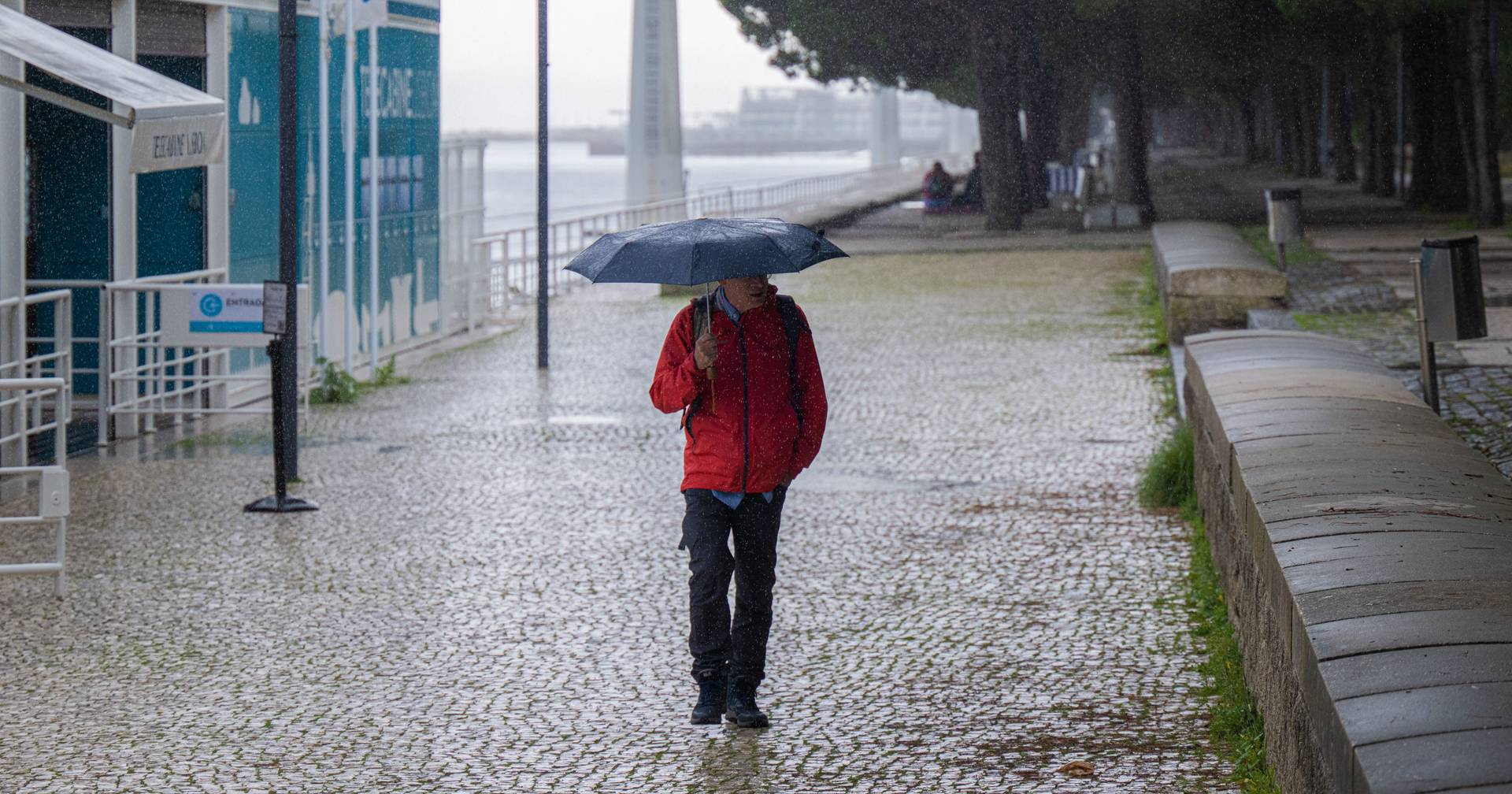 Chuva intensa pode provocar maior subida do caudal do Douro nas próximas horas