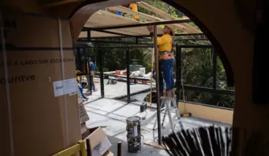 Um mês após captura de Maduro, Venezuela oscila entre esperança e temor