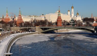 Sanções europeias com "impacto significativo" na economia russa