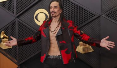 Guitarrista português Nuno Bettencourt vence Grammy por actuação em 'Changes'