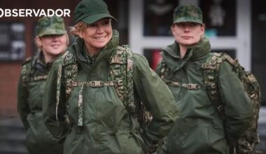 Rainha Máxima alista-se no exército dos Países Baixos – Observador
