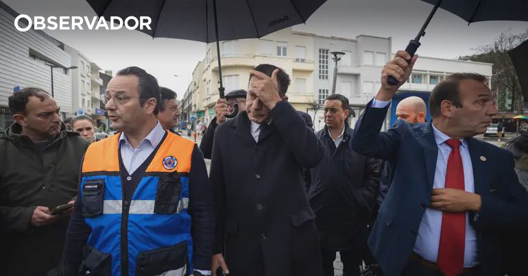 Montenegro corrige Ministério sobre apoios às famílias – Observador