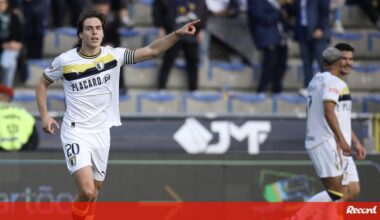 Gustavo Sá no Al Ittihad atira encaixes de inverno do Famalicão para perto dos 50M€ - Famalicão