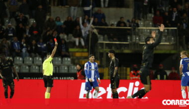 A uma semana do 'jogo do título', FC Porto vai ao fundo e sofre a primeira derrota no campeonato - Futebol