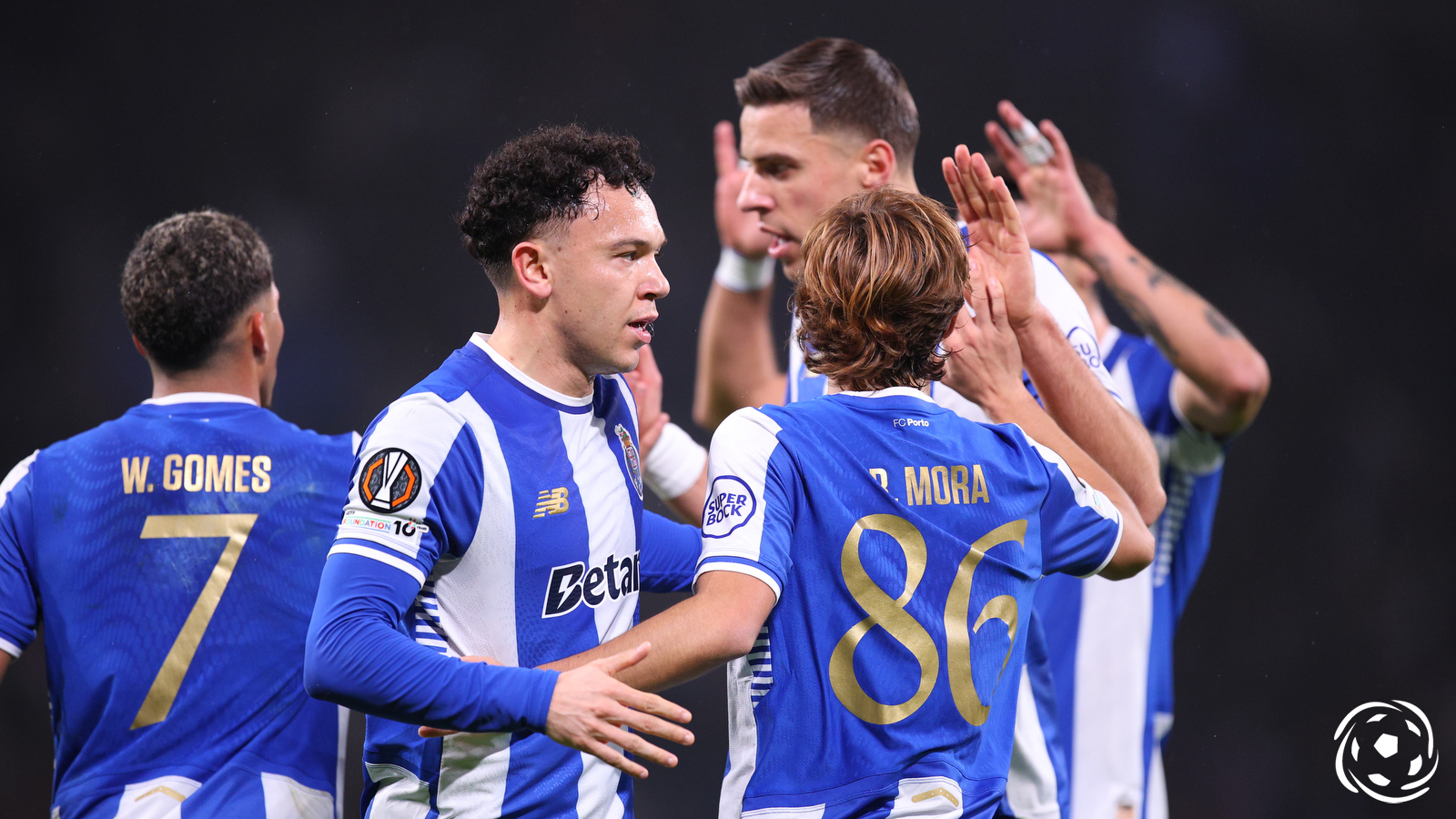 FC Porto fecha Seko Fofana e médio viaja este domingo para Portugal