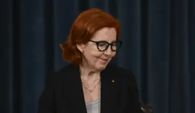 Governo sabia que postes não aguentavam, mas "não havia nada a fazer"