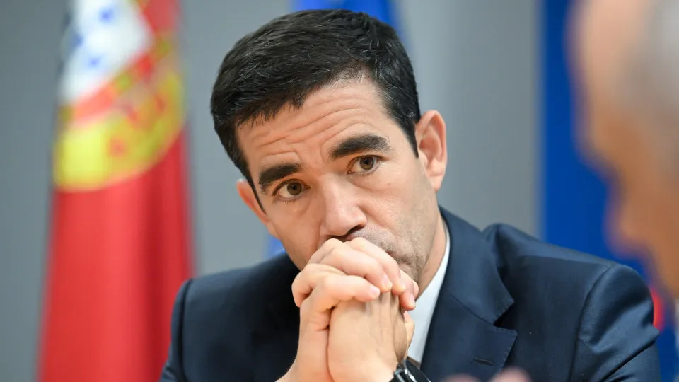 Vídeo de Leitão Amaro: "Indecência" ou "má interpretação"? A polémica