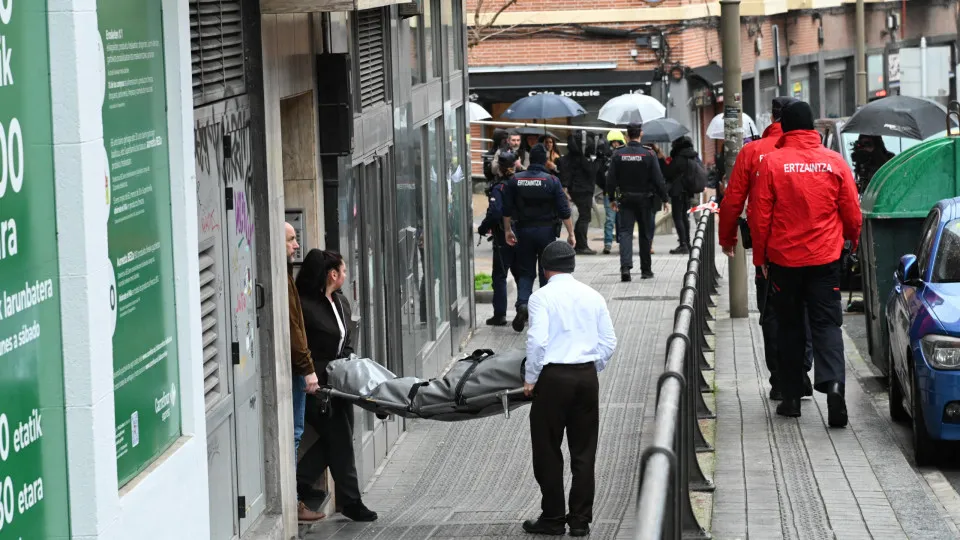 Mulher mata e corta pénis a companheiro (português) em Espanha