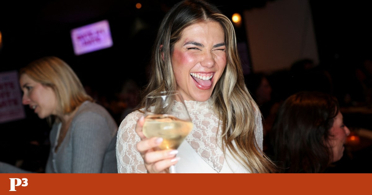 Em Londres, amigos recorrem a um PowerPoint para ajudar solteiros a encontrar o amor | Amor