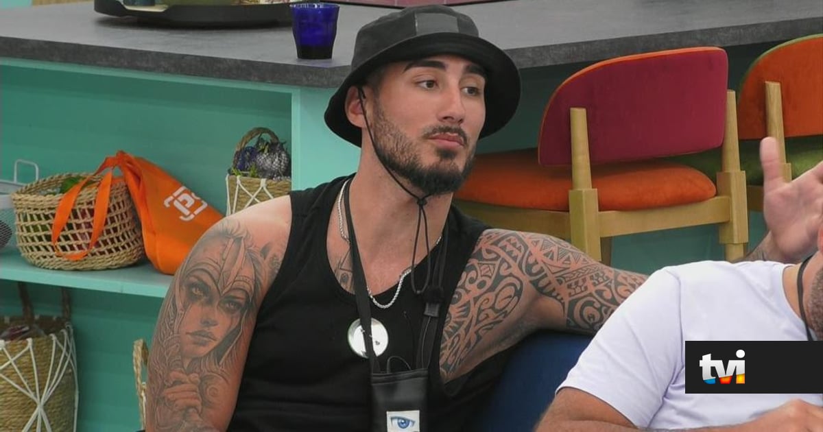 Afonso alvo de críticas disfarçadas de elogios: «A voz sobressai sempre mais» - Secret Story