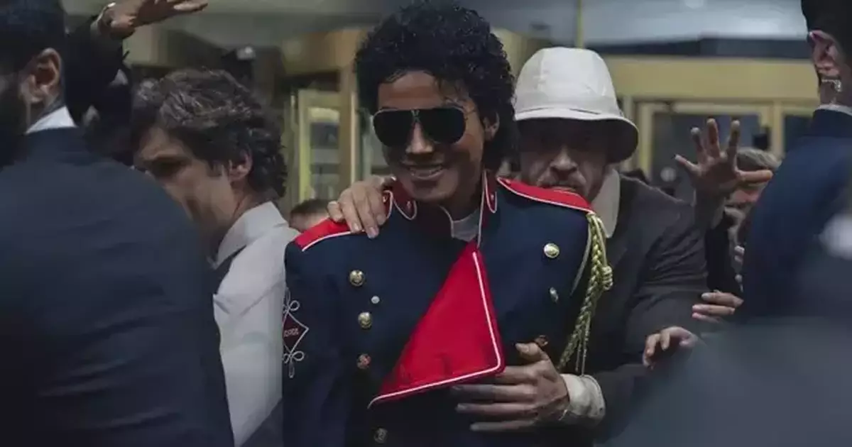 Michael supera O Diabo Veste Prada 2 e lidera bilheteria mundial