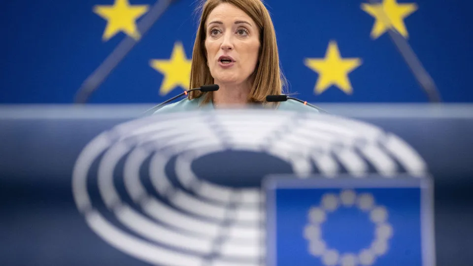 Metsola destaca "contributo essencial" de Cavaco para integração europeia