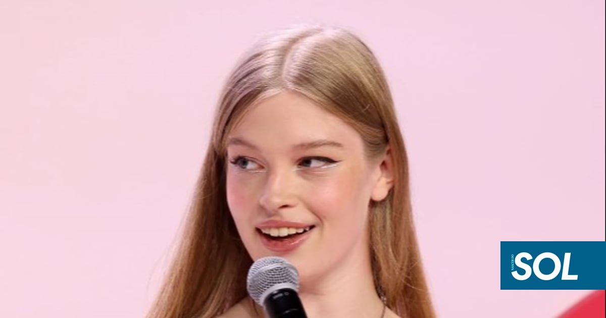 “O meu quê?”: filha de Elon Musk abandona entrevista em passadeira vermelha após ser questionada sobre o pai
