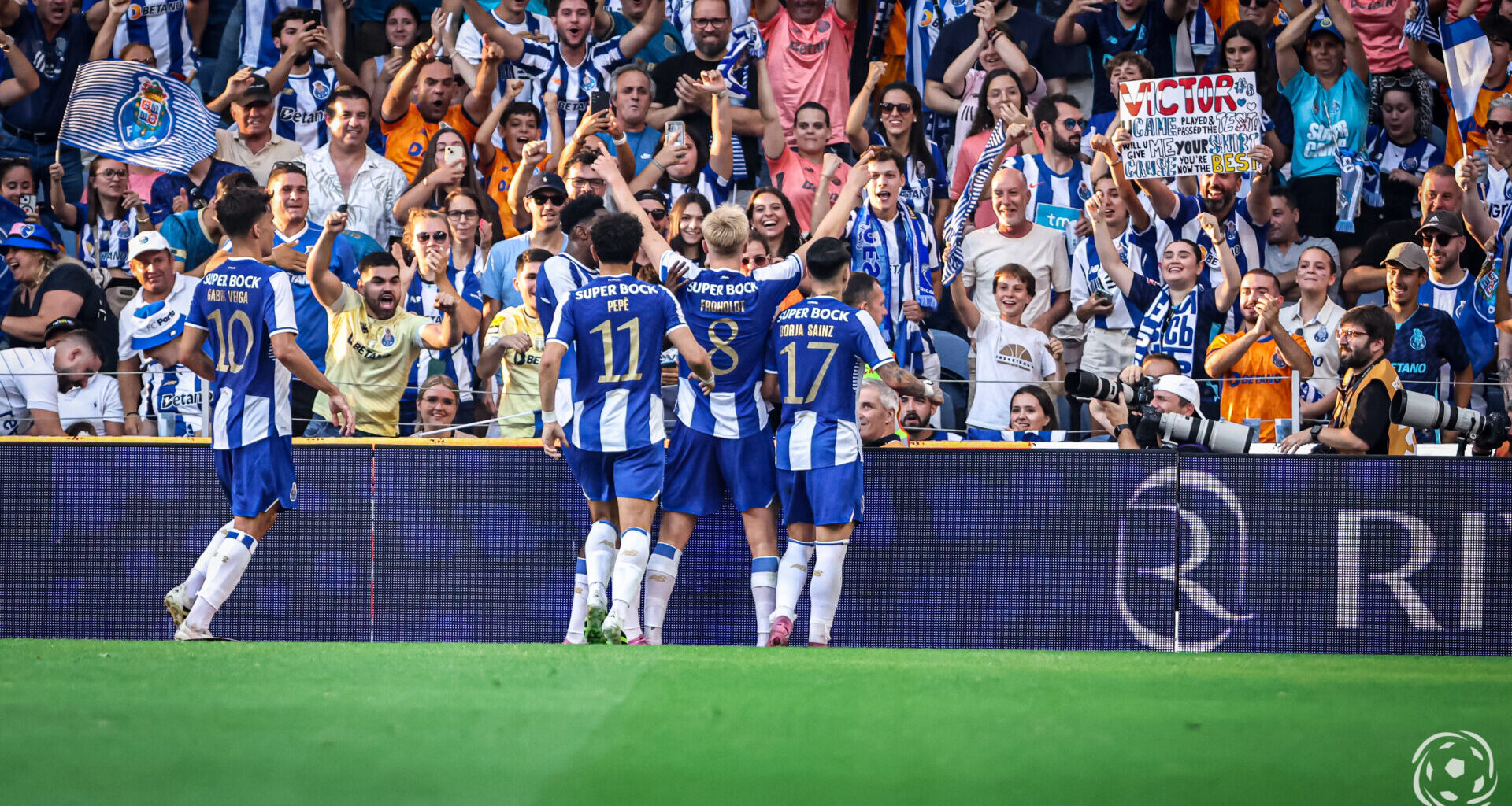 FC Porto quer aproveitar empréstimo bem sucedido para se livrar de excedentário por quem pagou mais de 10 milhões de euros