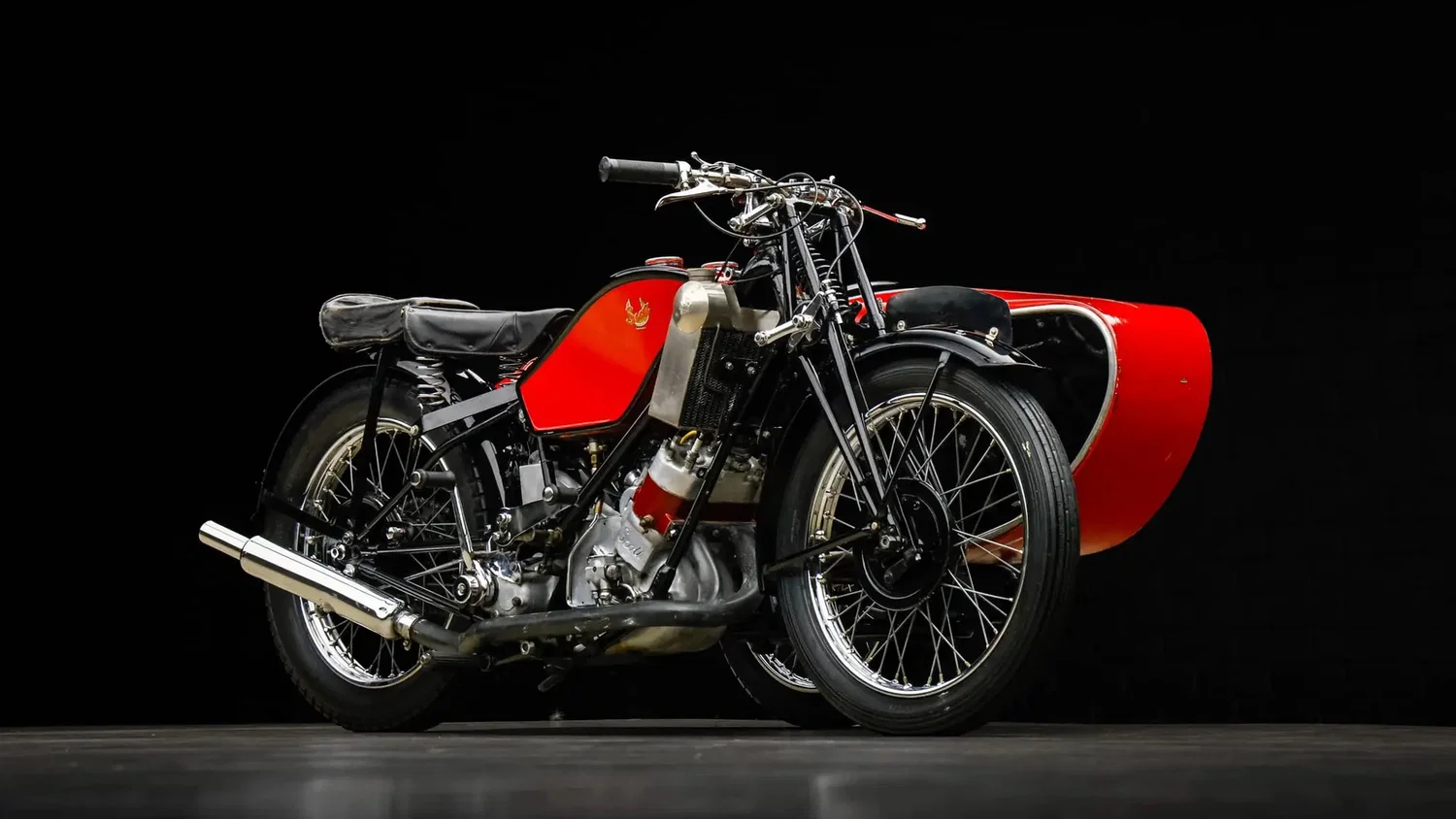 A Scott Flying Squirrel de Steve McQueen está à venda: uma raridade com sidecar e uma história extraordinária