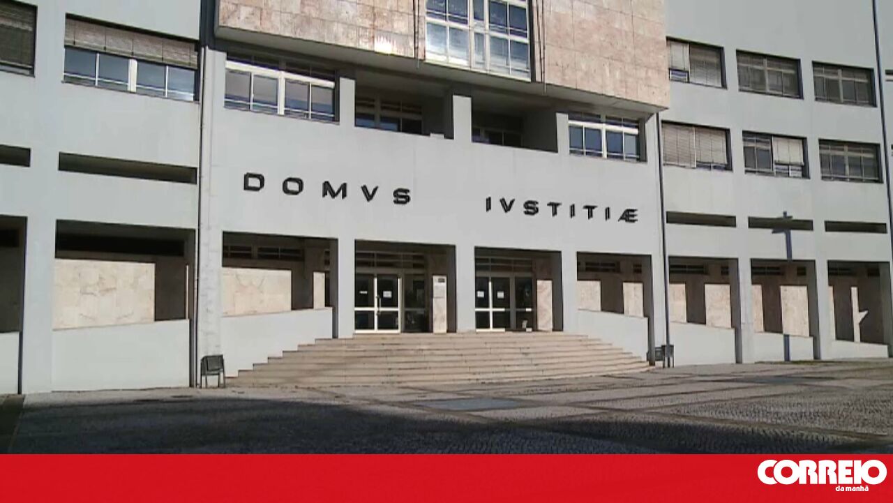 Dá sete navalhadas a desconhecido só por ser da zona de Lisboa - Portugal