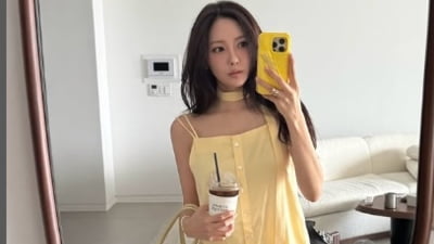 Șoc la echipa lui Ianis Hagi. Fotbalistul a fost interzis 20 de ani, după ce și-a filmat partenera celebră pe ascuns