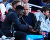 Guardiola, discuție tactică pe margine cu unul dintre asistenții săi, Kolo Toure, fost stoper Foto: Imago
