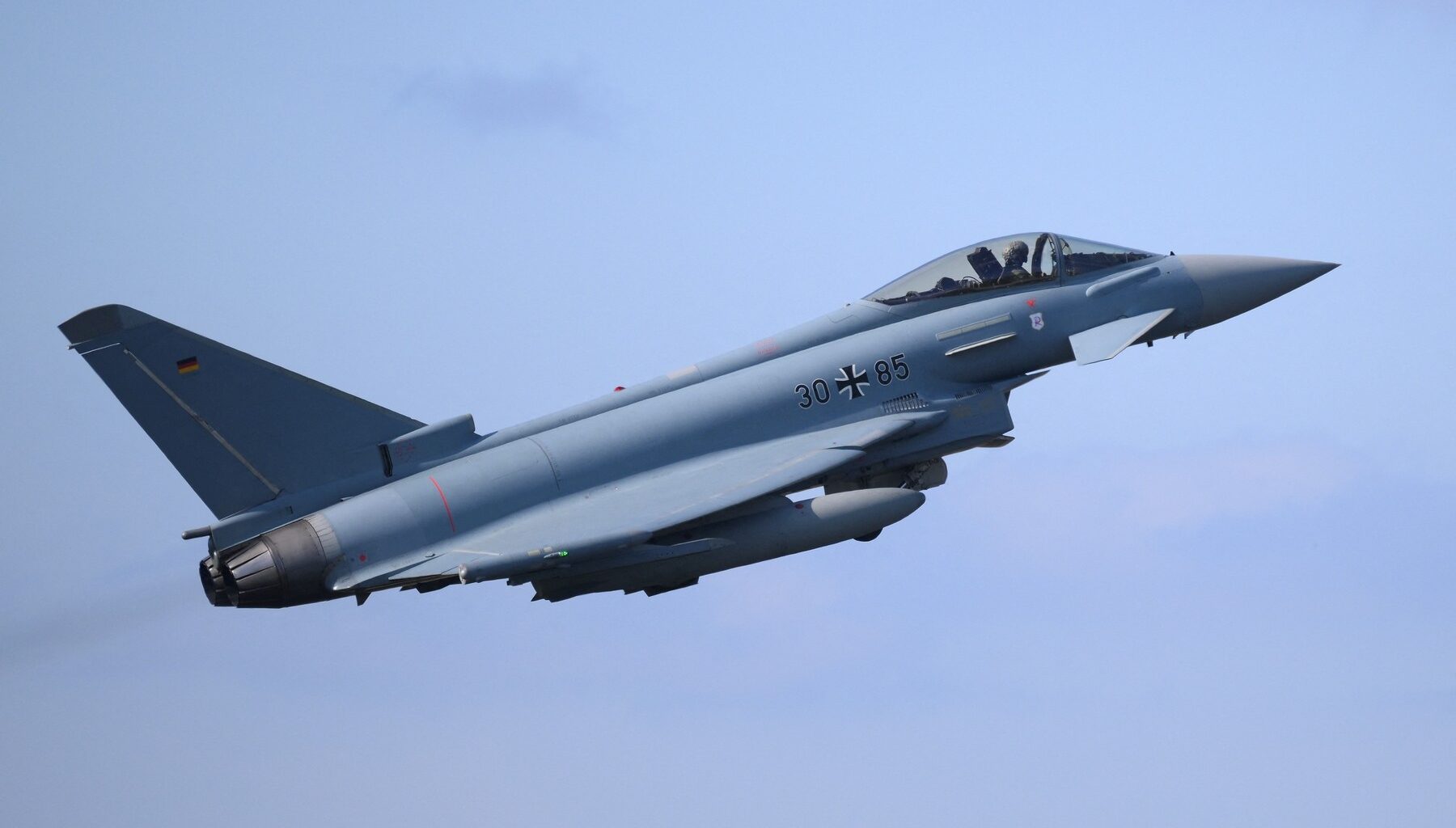 Avion militar de recunoaștere al Rusiei deasupra Mării Baltice. Forțele germane au trimis aeronave Eurofighter pentru a-l urmări