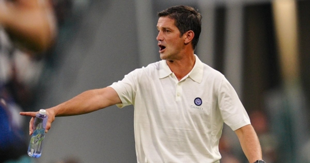 Șeful Interului face zid în jurul lui Cristi Chivu. Declarația care betonează postul românului