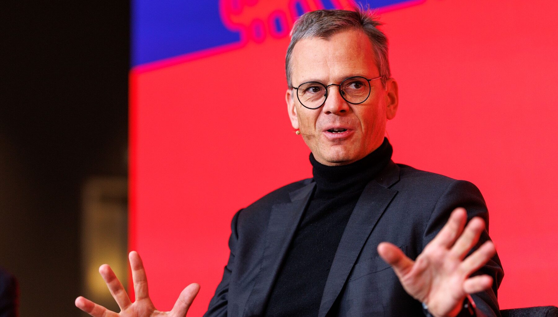 Cea mai mare companie de software din Europa vede o scădere a numărului de programatori de care are nevoie, spune directorul său financiar: „Voi fi dur”