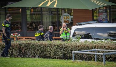 Un adolescent de 15 ani, împușcat mortal de poliție într-un McDonald’s din Olanda. Clienții, în stare de șoc după incident