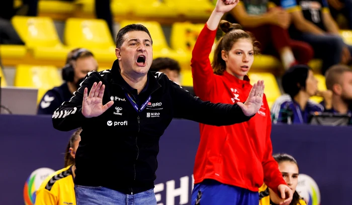 Florentin Pera, Facebook jpg